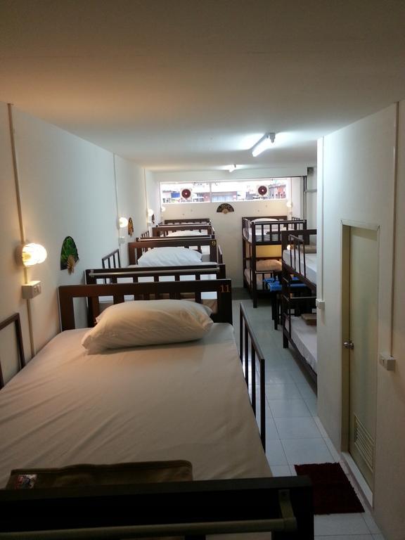Dreams Guesthouse & Hostel Patong ภายนอก รูปภาพ