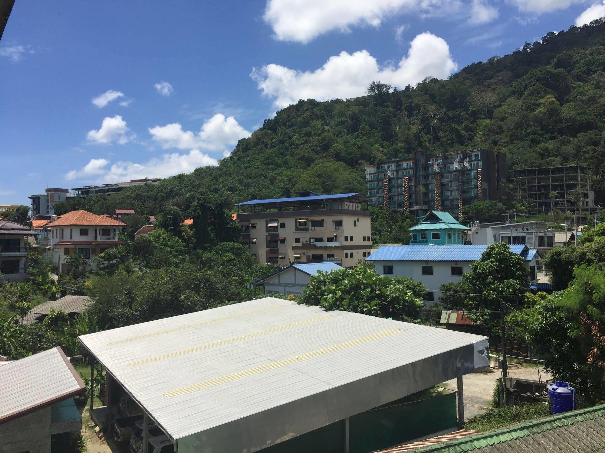 Dreams Guesthouse & Hostel Patong ภายนอก รูปภาพ